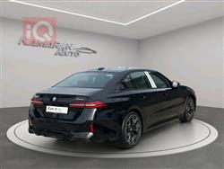 بي ام دبليو الفئة 5